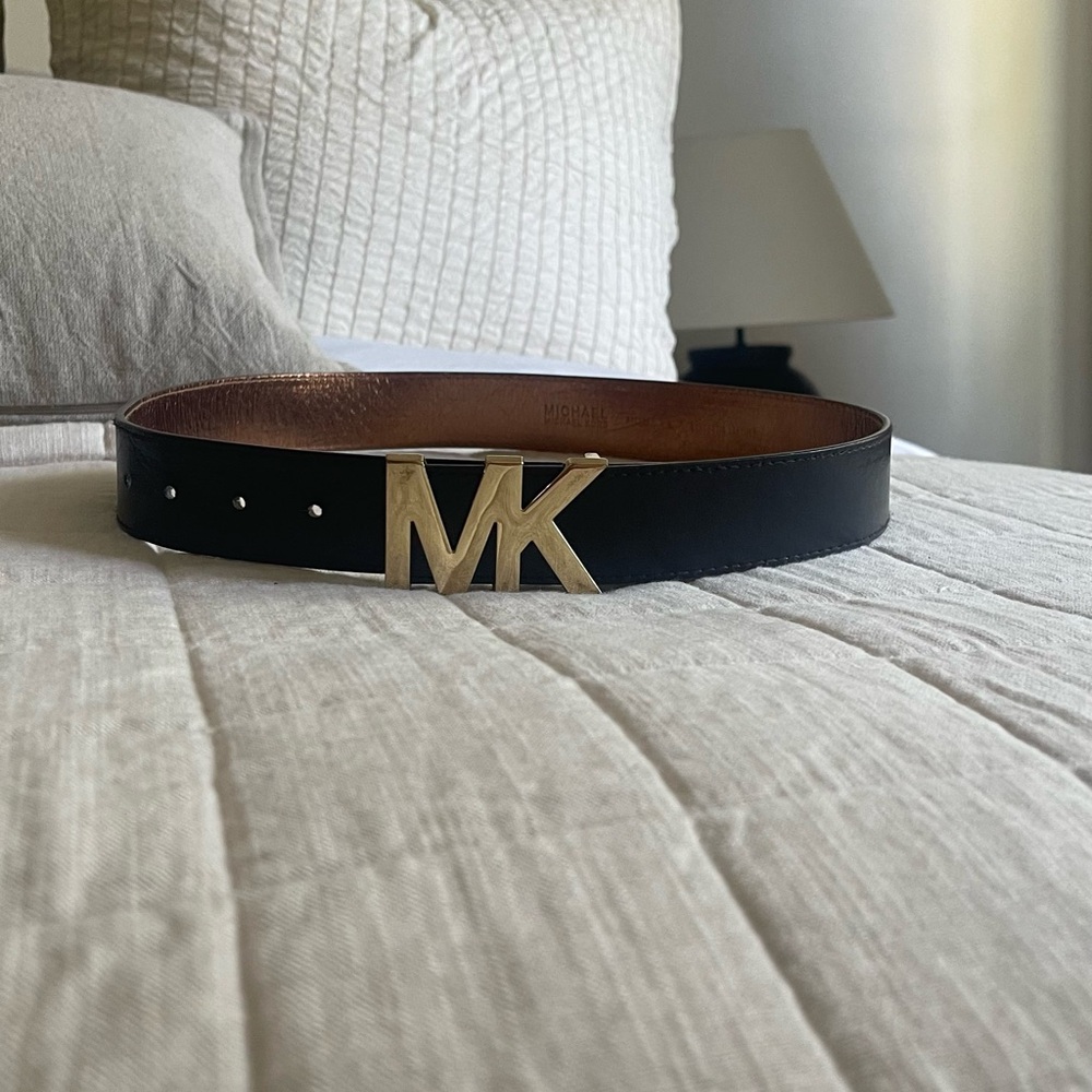 Michael Kors Black and Gold Leather Belt